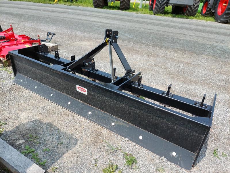 Attachments  Walco Box Scraper 7FT Photo